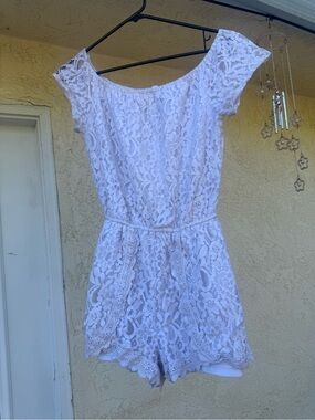 BB Dakota White Floral Lace Off-Shoulder romper